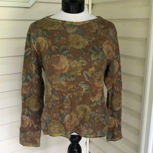 Soft floral sweater perfect for fall.